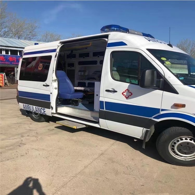 休宁私人长途救护车出租转院回家